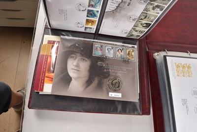 Lot 113 - Fifteen Folders of First Day and Coin Covers
