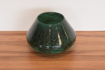 Lot 286 - An art deco glass vase