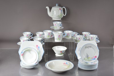Lot 418 - A very extensive Shelley bone china tea set in Crocus pattern