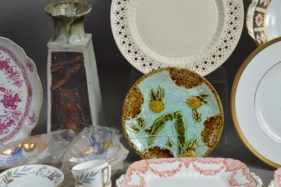 Lot 50 - A collection of British and European ceramics and pottery