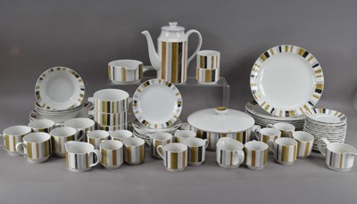 Lot 75 - A large collection of Midwinter ceramic table wares