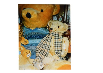 Lot 52 - Peter Bull’s giant Bully Bear Teddy Bear by House of Nesbit