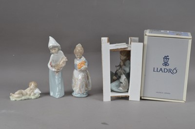 Lot 91 - Four Lladro porcelain figurines