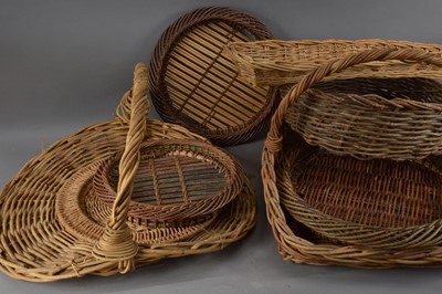 Lot 177 - A collection of wicker items