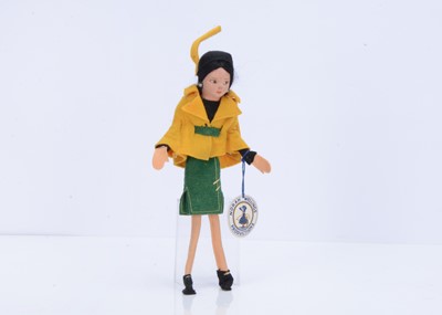 Lot 772 - A Norah Wellings 501 stylish lady doll, 1950s