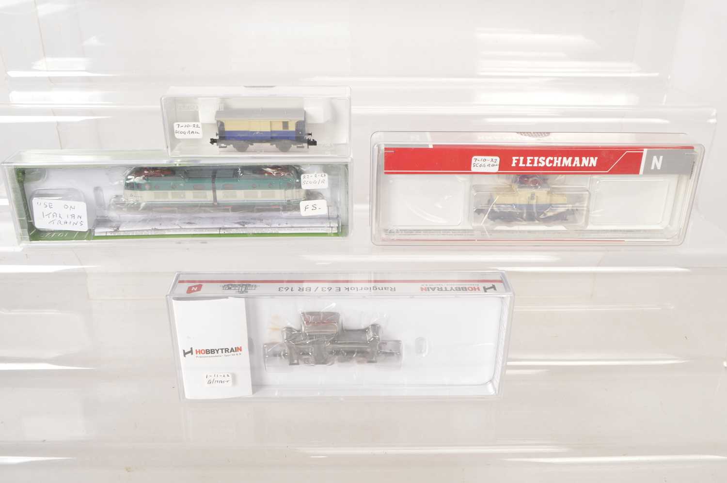 Lot 20 - Continental N Gauge Electric Locomotives and Coach, (4)