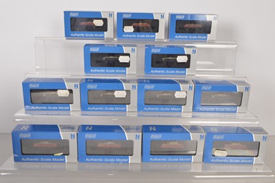 Lot 75 - Dapol N Gauge Grampus Wagons (13)