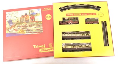 Lot 227 - Hornby 00 Gauge boxed in style of Tri-ang Railways RS48 Train Set