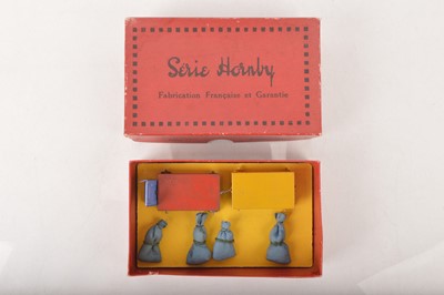Lot 700 - French Hornby 0 Gauge Railway accessories No.8