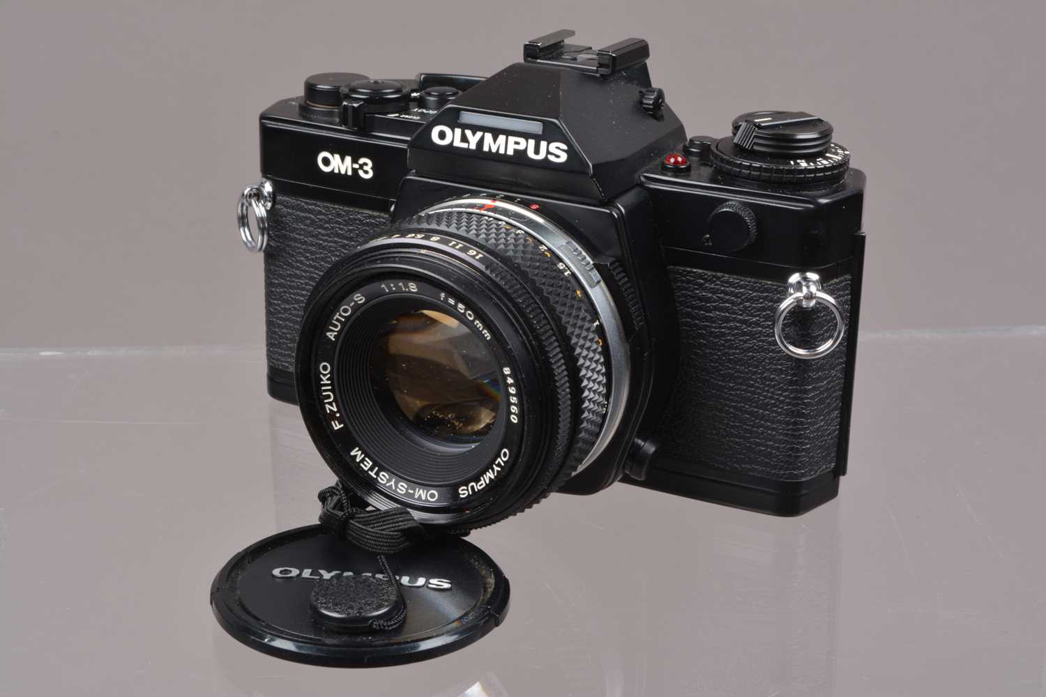 Lot 8 - An Olympus OM-3 SLR Camera