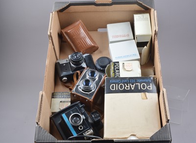 Lot 67 - A Small Group of Cameras