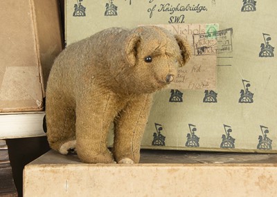 Lot 173 - An early Bear on all fours 1910-20