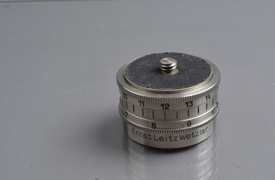 Lot 131 - A Leitz FARUX Panoramic Tripod Head