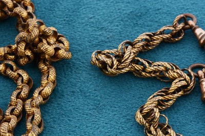 Lot 36 - A 19th century pinchbeck belcher linked muff chain