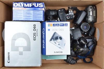 Lot 179 - A Group of Digital Cameras
