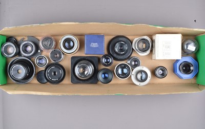 Lot 210 - A Group of Enlarging Lenses
