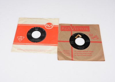 Lot 93 - Elvis Presley 7" Singles / EPs