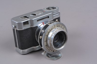 Lot 328 - A Lumiere Eljy Club 24x36 Camera