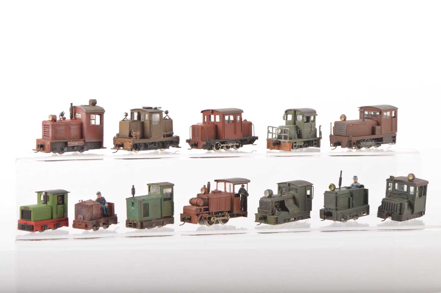 Lot 49 - Various Hoe Narrow Gauge mainly Continental Diesel Shunters mostly kitbuilt or modified and weathered (12)