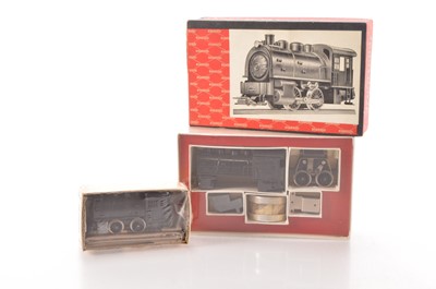 Lot 639 - Rivarossi boxed American HO Gauge unmade kit B&O Class  SM 0-4-0 Saddle Tank Locomotive and simpler kitbuilt version (2)