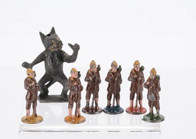 Lot 588 - Pixyland Kew very rare Robinson Crusoe Game pieces (6) - each with a different coloured base