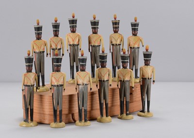 Lot 66 - An 1820s Seiffen/Olberhau region turned wooden set of Hussar soldiers with provenance