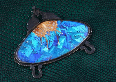 Lot 34 - An art deco silver and butterfly wing pendant