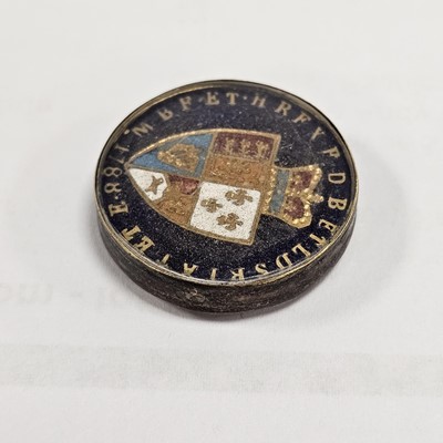 Lot 39 - A George III 1788 spade Guinea with an enamel applied reverse