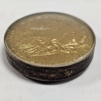 Lot 39 - A George III 1788 spade Guinea with an enamel applied reverse