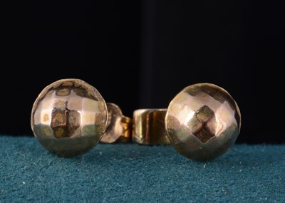 Lot 47 - A pair of 9ct gold stud earrings
