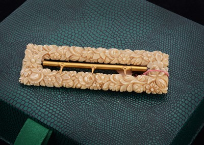 Lot 152 - A 19th Century carved bone buckle