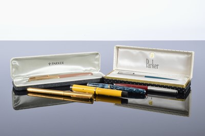 Lot 218 - Three Parker fountain pens and three other pens