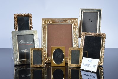 Lot 226 - A large collection of photograph frames