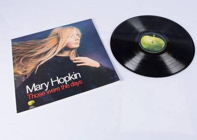 Lot 112 - Mary Hopkin LP