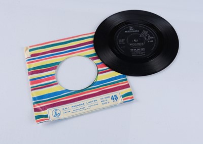 Lot 153 - Dave Davani Four 7" Single
