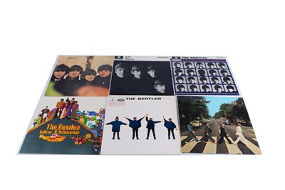 Lot 269 - Beatles LPs