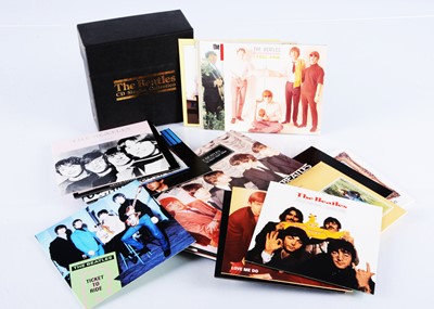 Lot 333 - The Beatles CD Box Set