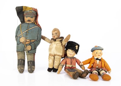 Lot 184 - Cloth military dolls