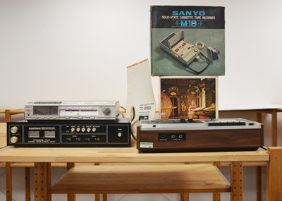 Lot 632 - Headphones / Cassette Players / Noise Reduction Unit