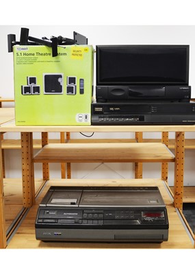 Lot 633 - Home Entertainment System