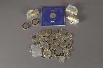 Lot 7 - A collection of British Decimal £5 an £2 coins