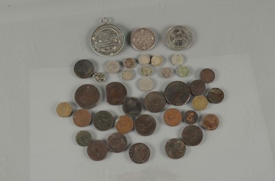 Lot 57 - A small collection of British coinage