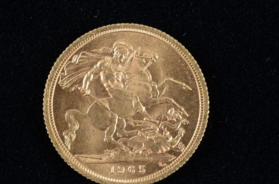 Lot 121 - An Elizabeth II Full Gold Sovereign
