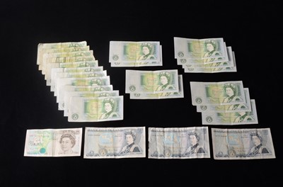 Lot 147 - A collection of Bank of England Banknotes