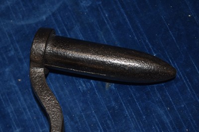 Lot 57 - A group of six Goffering Irons