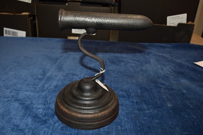 Lot 70 - A Vintage British wooden based Goffering Iron