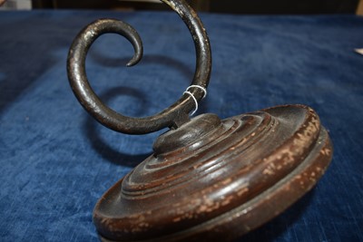 Lot 73 - A brass barrel Goffering Iron