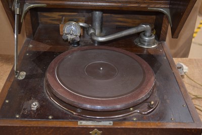 Lot 88 - Gramophone