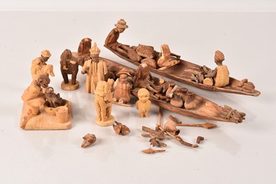 Lot 263 - A small selection of carved wooden African Fishermen/Tradesmen Firgure