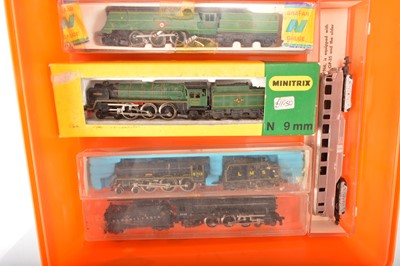 Lot 3 - Grafar Trix Minitrix Peco and other N gauge locomotives (5)